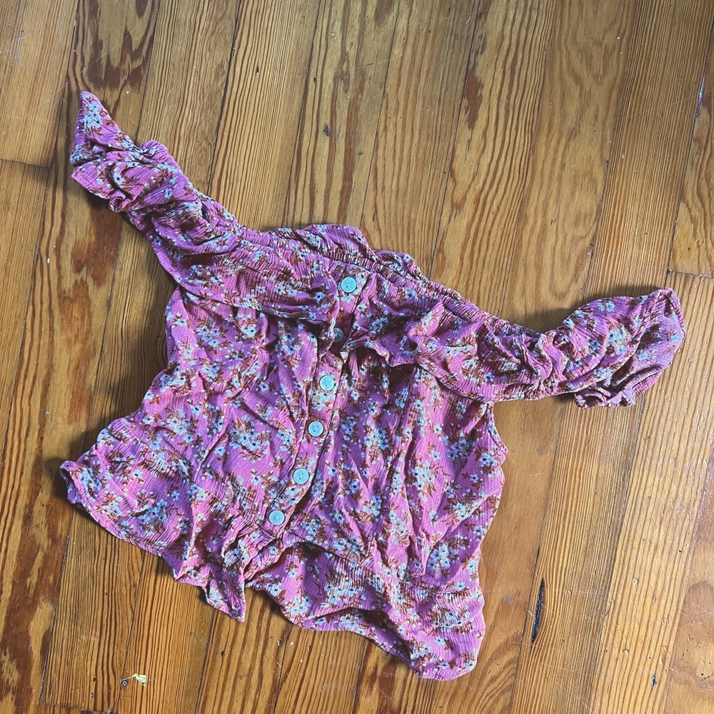 American Eagle Off-the-Shoulder Crop Top • Pink Floral 🌸
